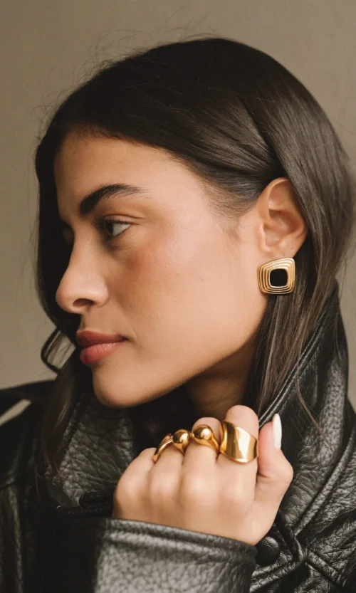 70's Retro Earrings - Gold