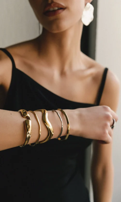Caroline Cuff Bracelet - Gold